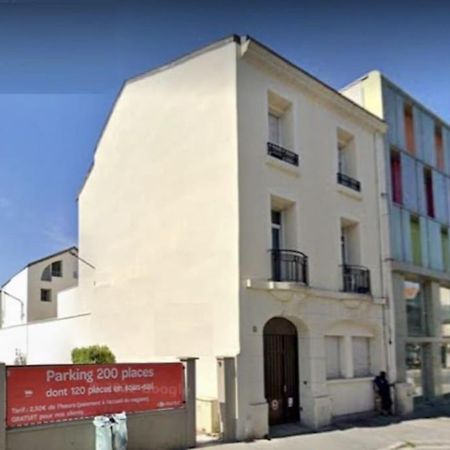 Studio A 800M De La Cathedrale Reims Zewnętrze zdjęcie