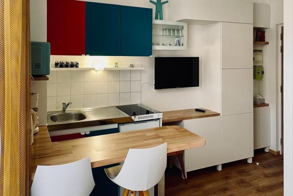 Studio A 800M De La Cathedrale Reims Zewnętrze zdjęcie